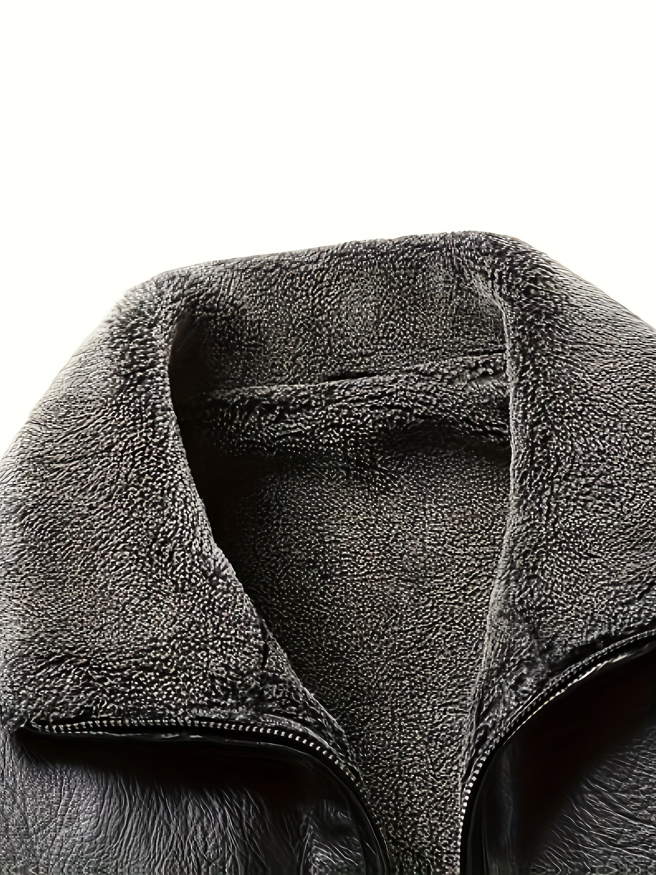 Elegante chaqueta de piel con forro polar