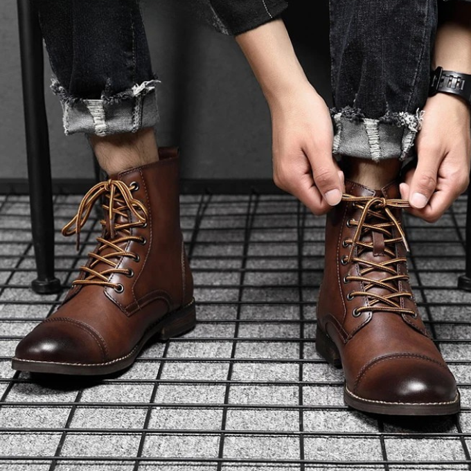 Elegantes botas de piel