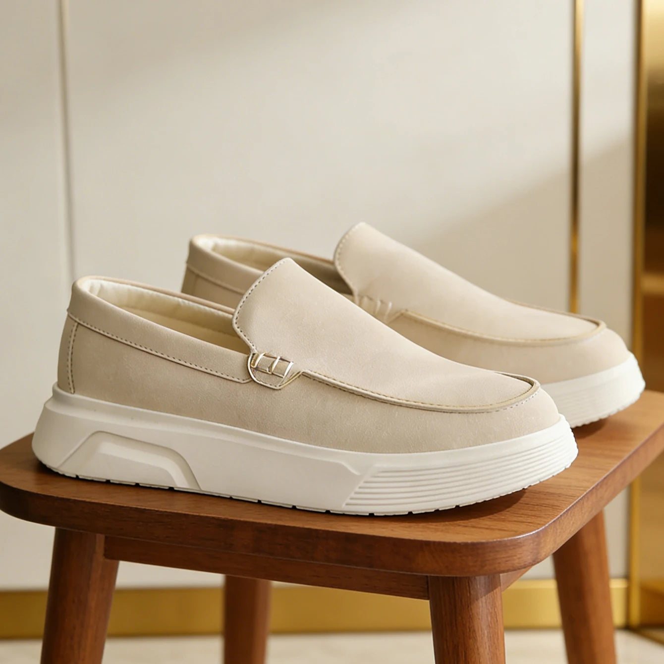 Elegantes mocasines para hombre