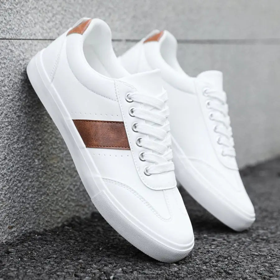 Elegantes zapatillas de piel