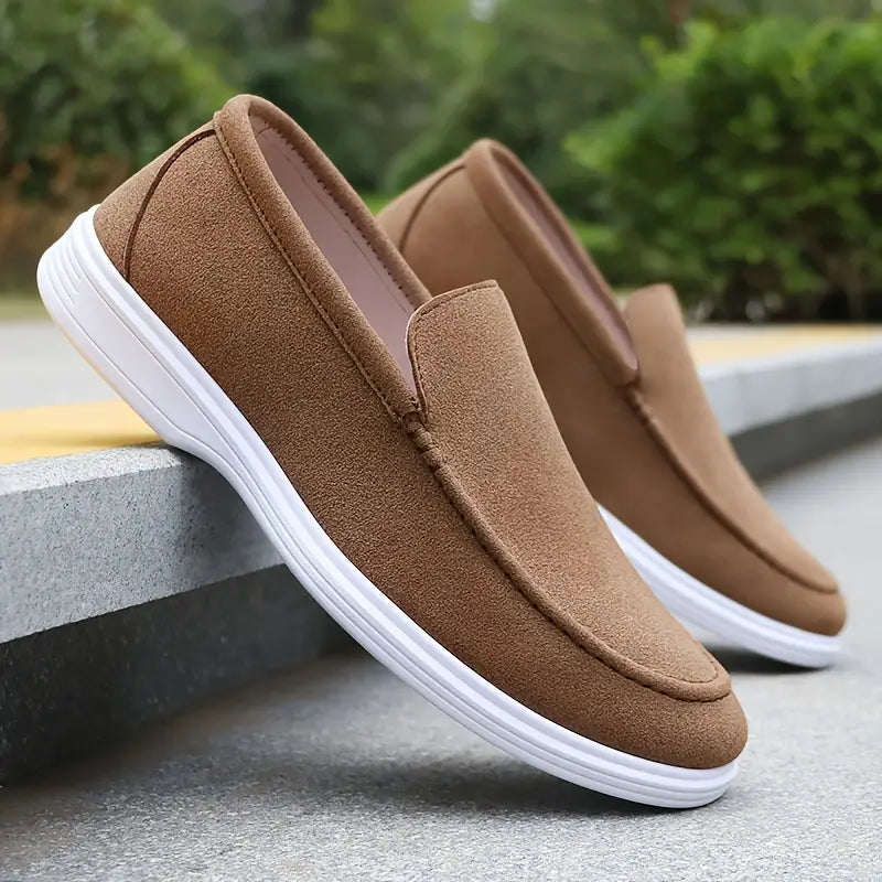 Elegantes mocasines para hombre