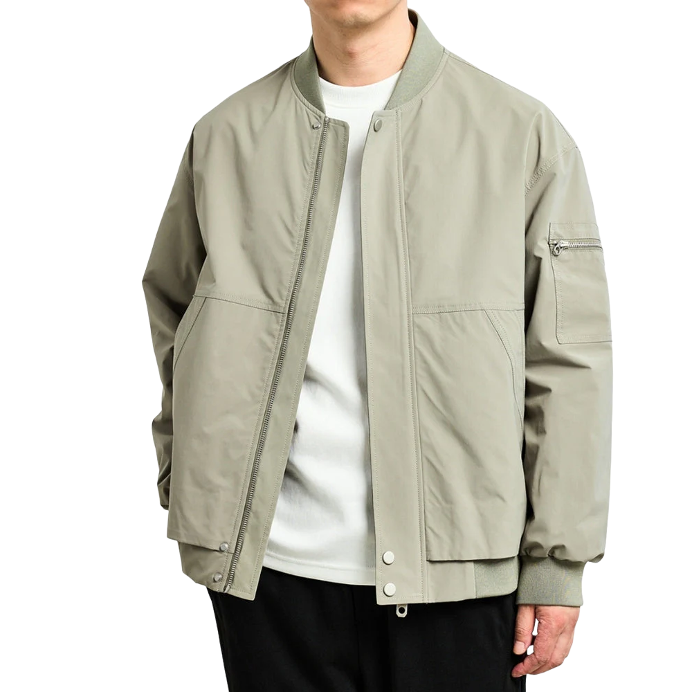 Elegante cazadora bomber
