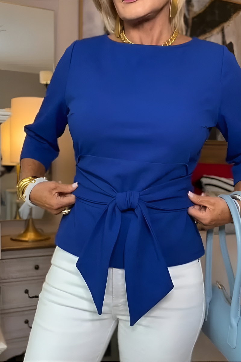 Top elegante con lazo en la cintura