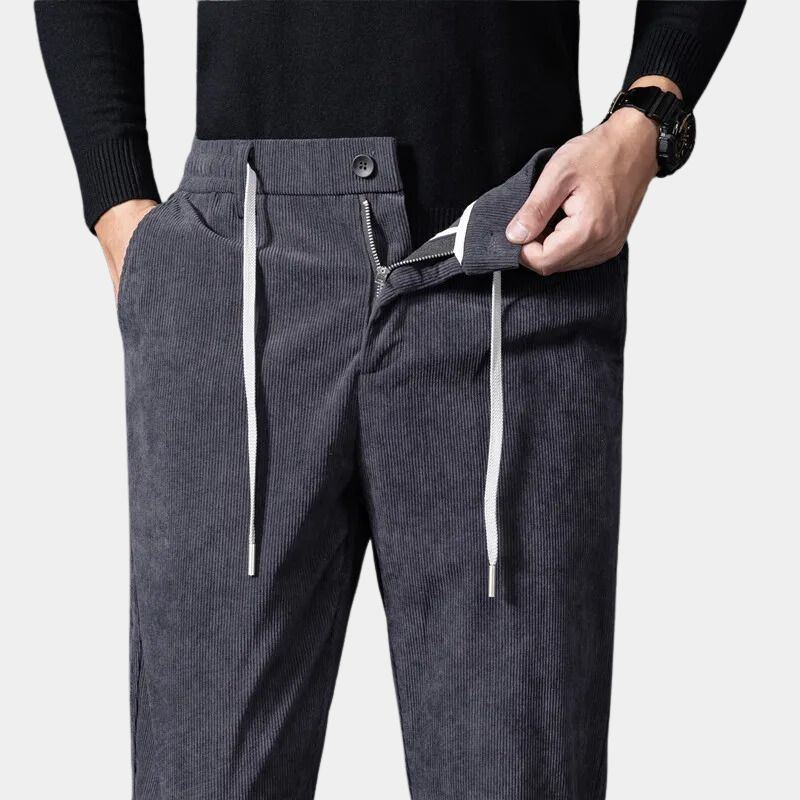Elegantes pantalones de pana