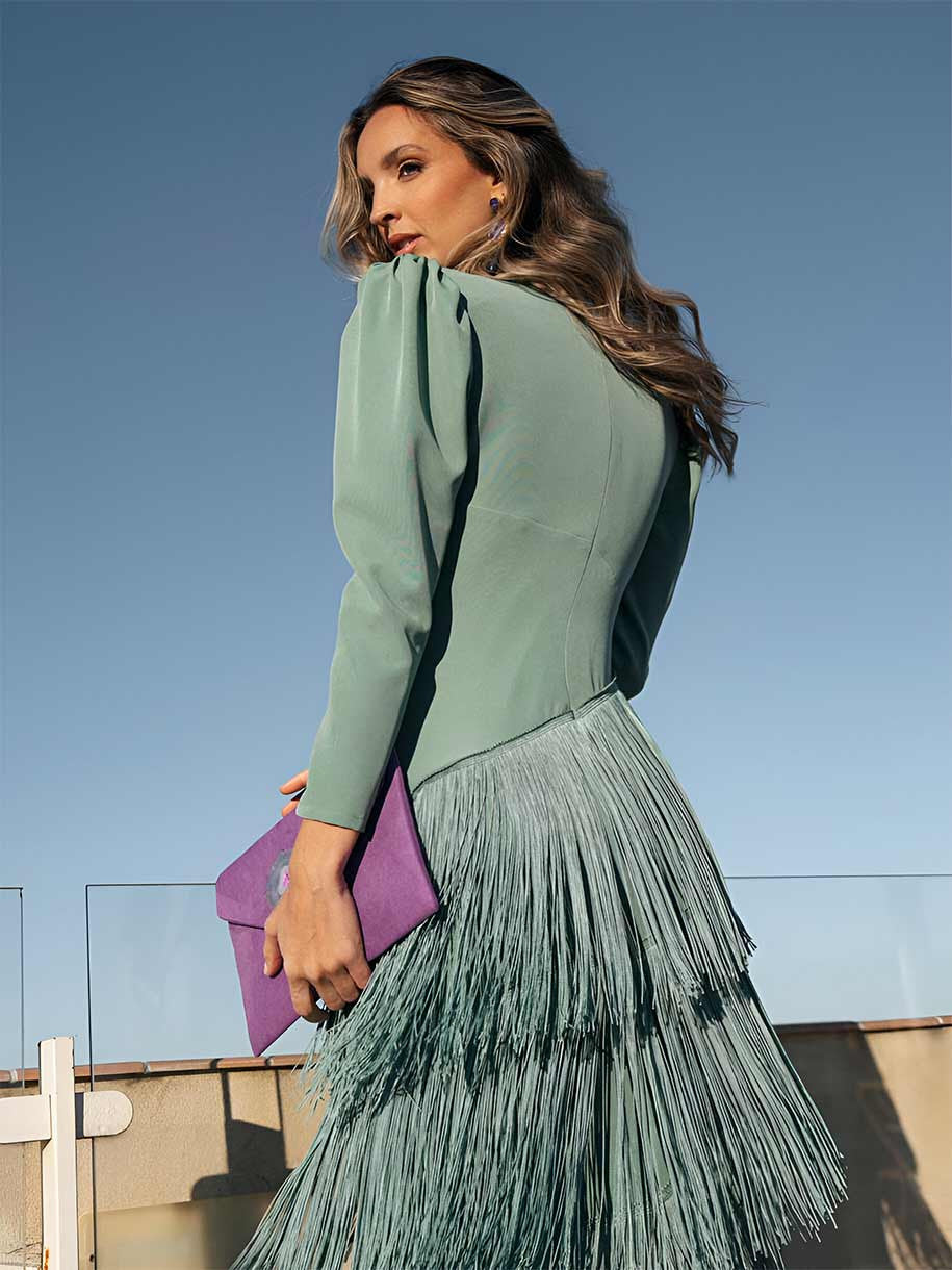 Vestido de flecos