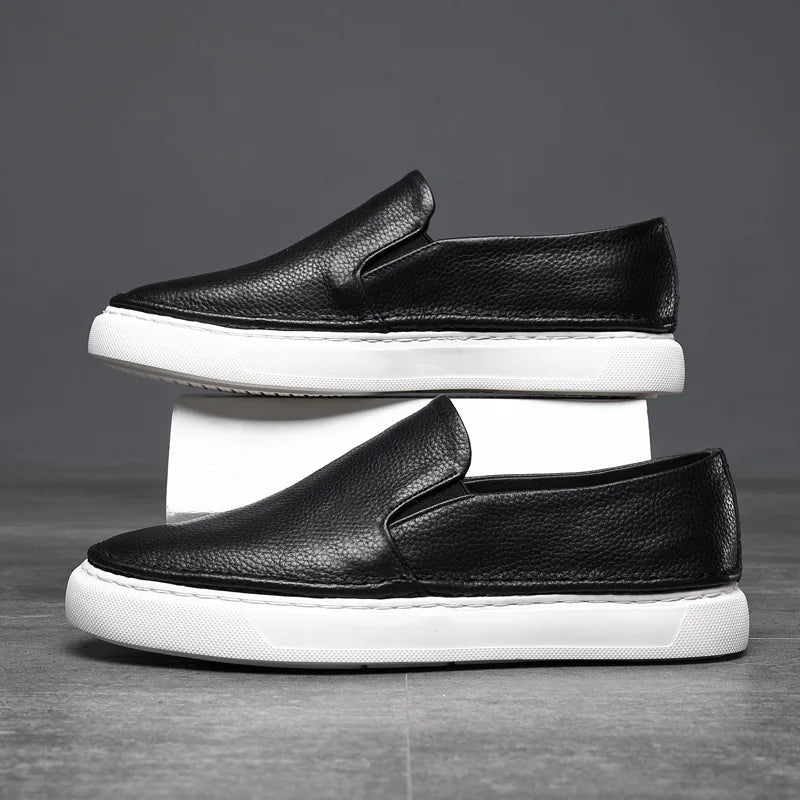 Elegantes zapatos de piel sin cordones