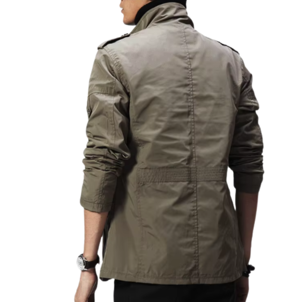 Elegante chaqueta cortaviento