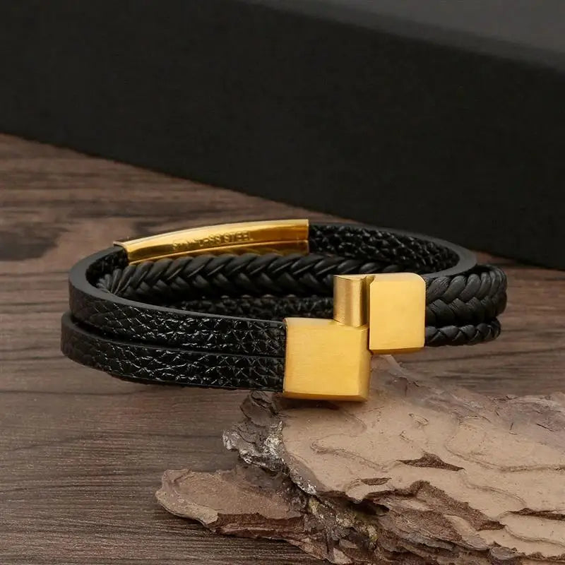 Elegante pulsera de cuero tejido para hombre