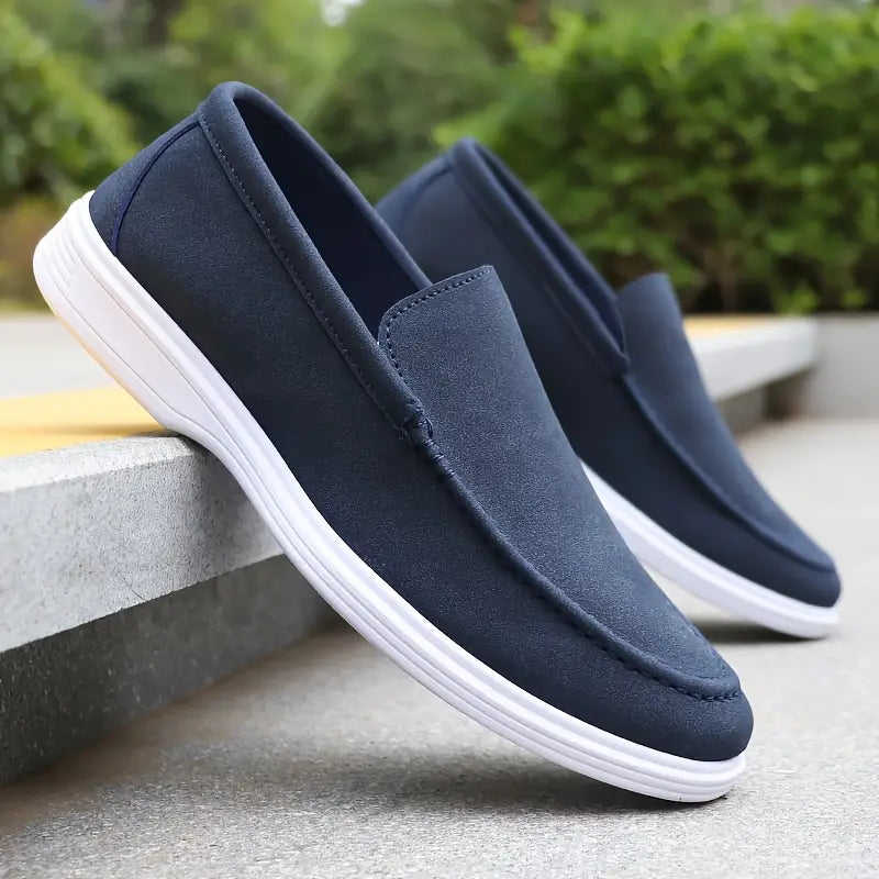 Elegantes mocasines para hombre