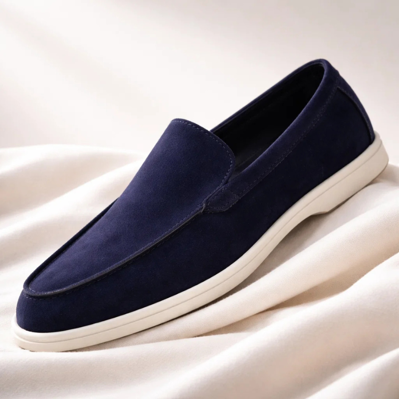 Elegantes mocasines de ante