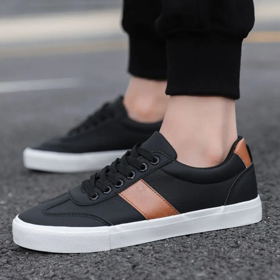 Elegantes zapatillas de piel