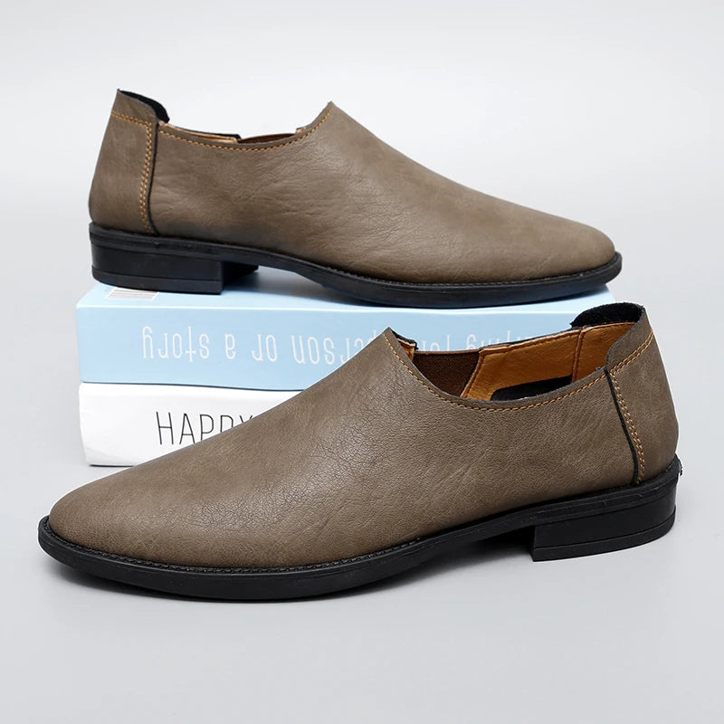 Zapatos de conducir elegantes y ligeros