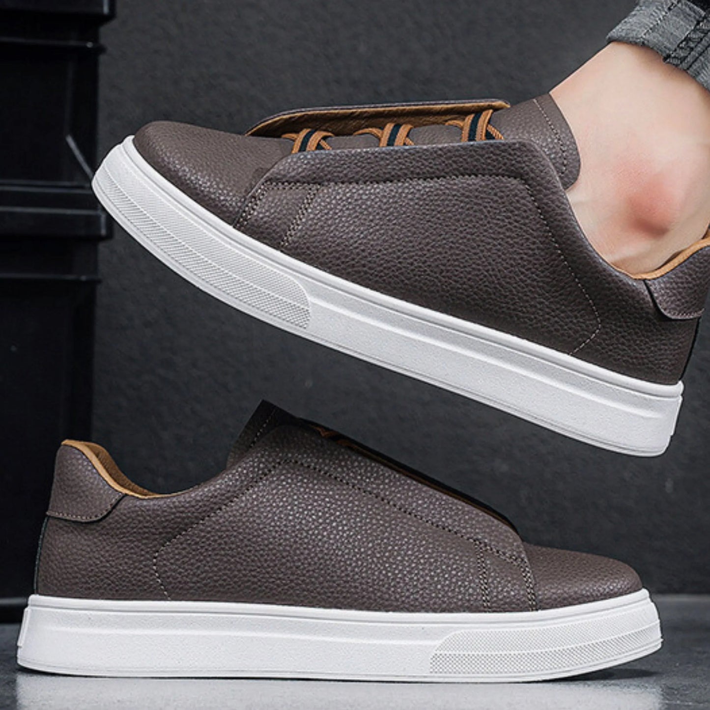 Elegantes zapatos de piel