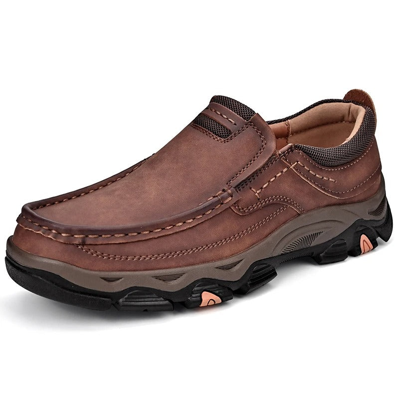 Elegantes zapatos de piel sin cordones