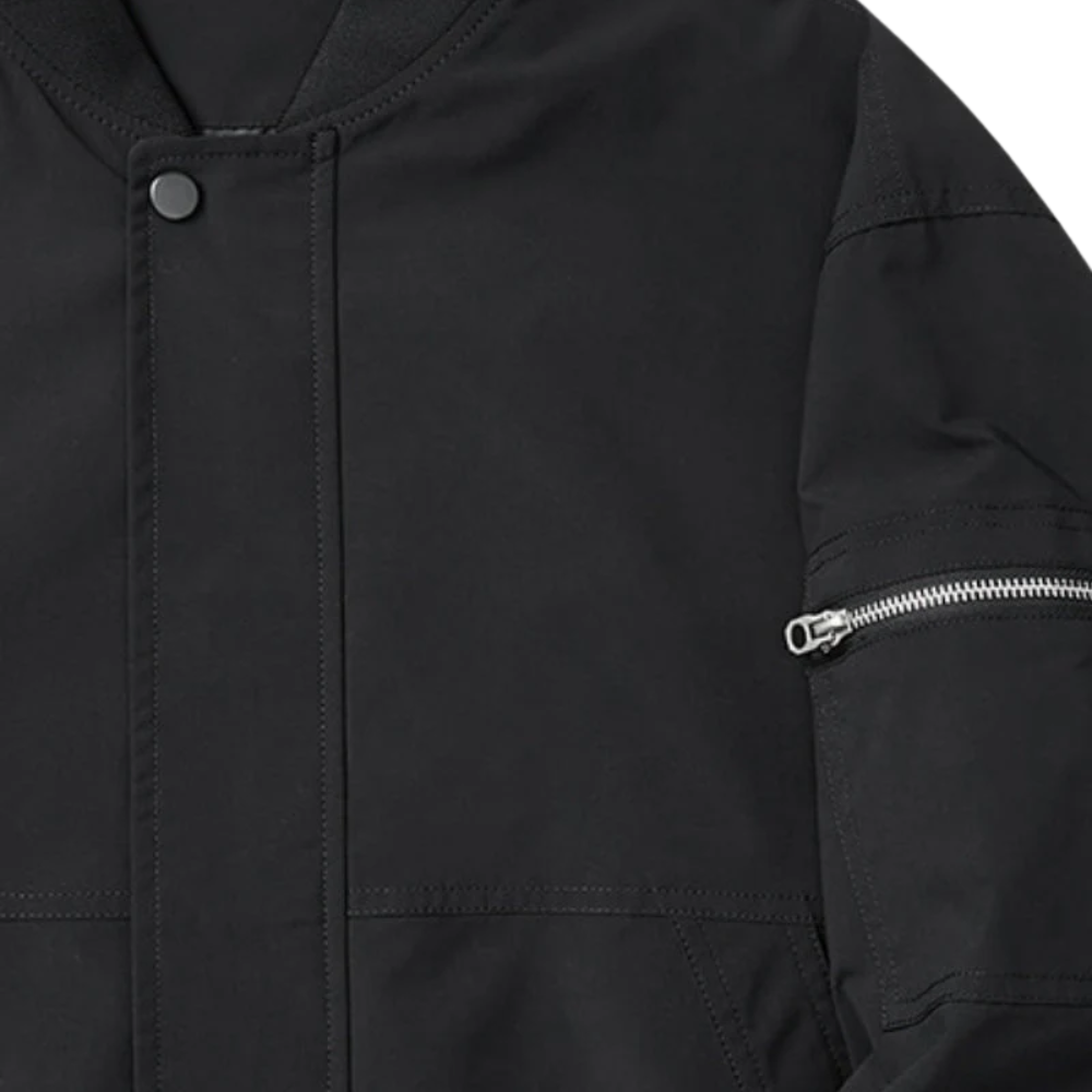 Elegante cazadora bomber