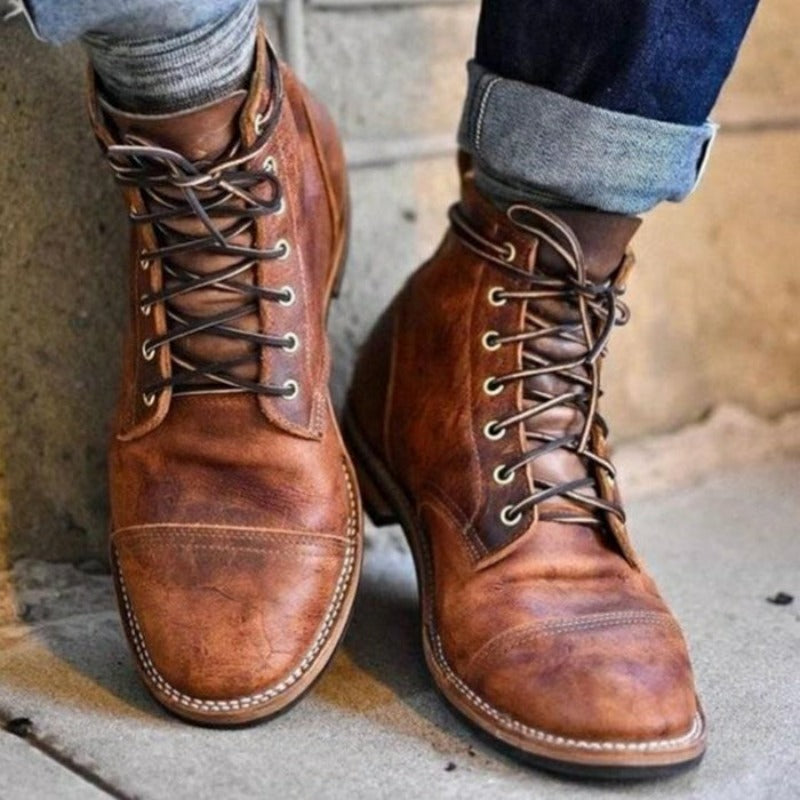 Elegantes botas de piel