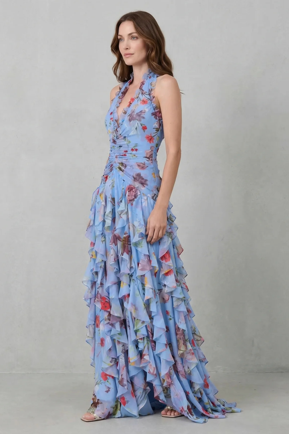 Vestido largo halter con caída fluida