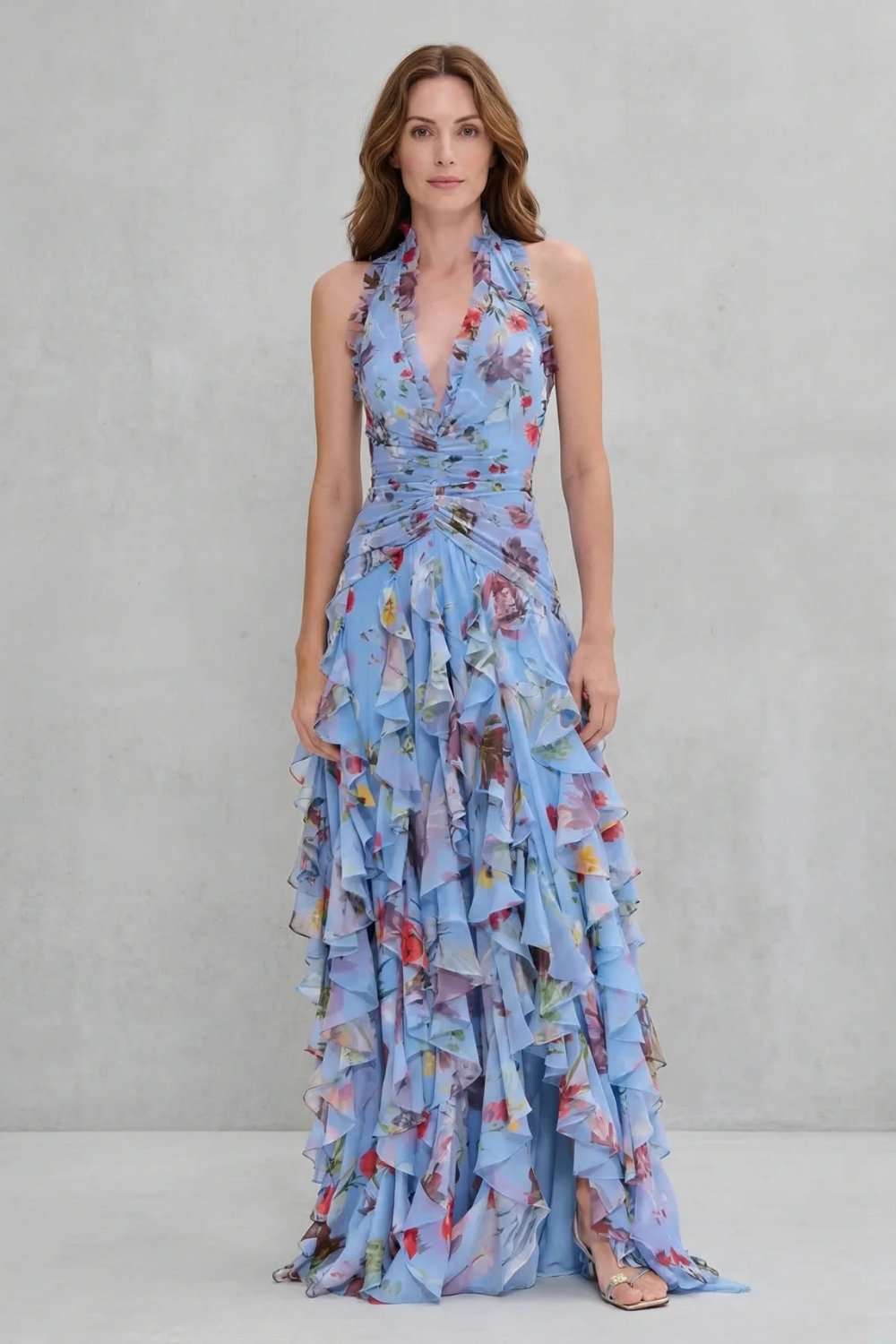 Vestido largo halter con caída fluida