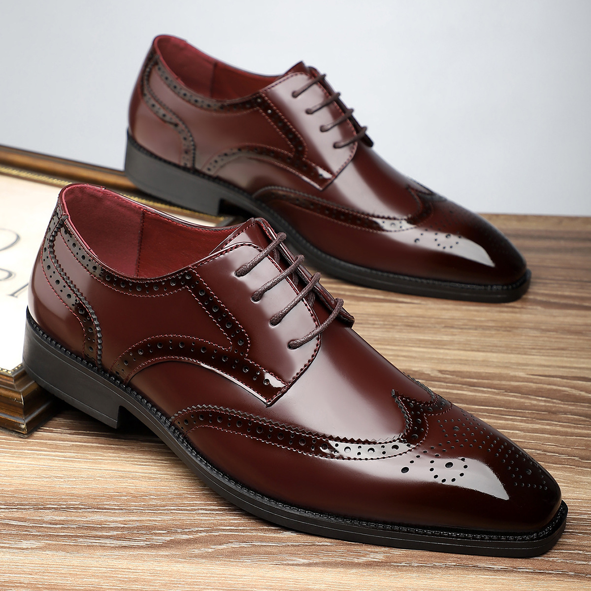 Zapatos de vestir elegantes de piel Borgue
