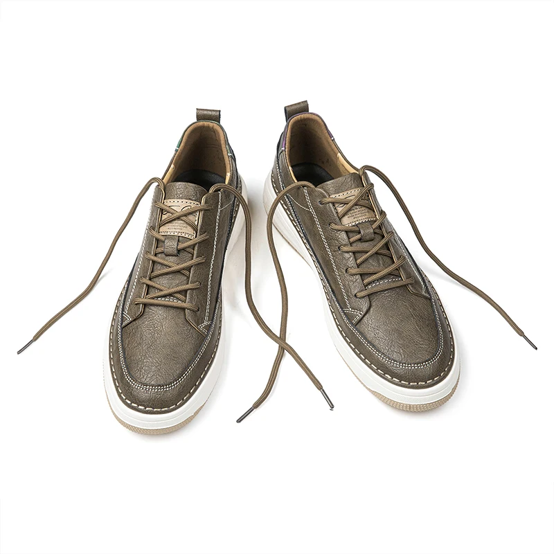 Zapatillas clásicas de piel