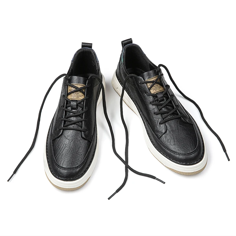 Zapatillas clásicas de piel