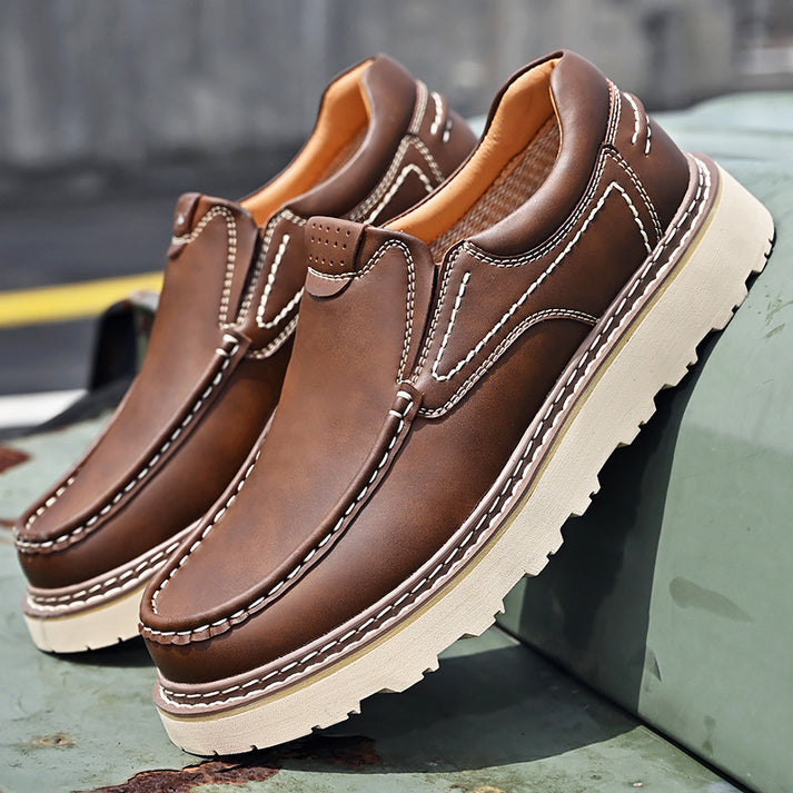 Elegantes zapatos de piel sin cordones