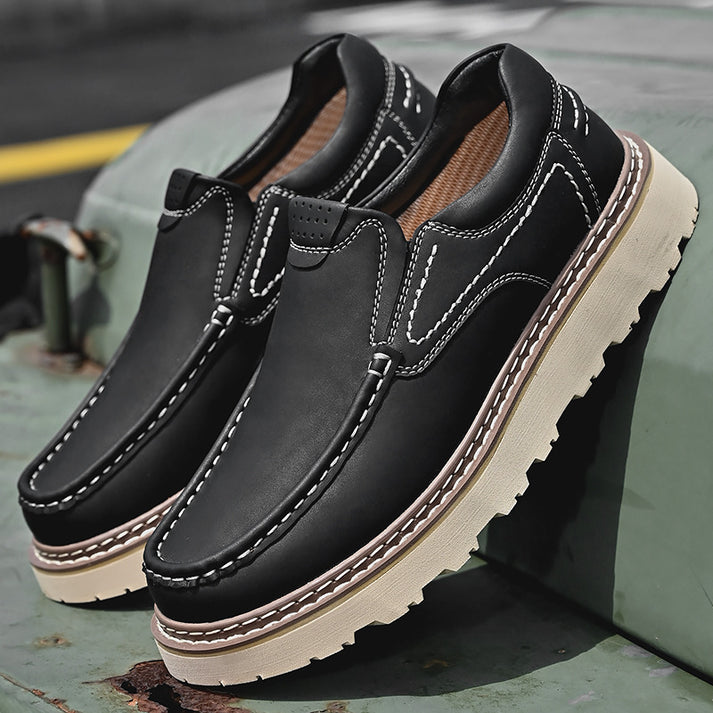 Elegantes zapatos de piel sin cordones