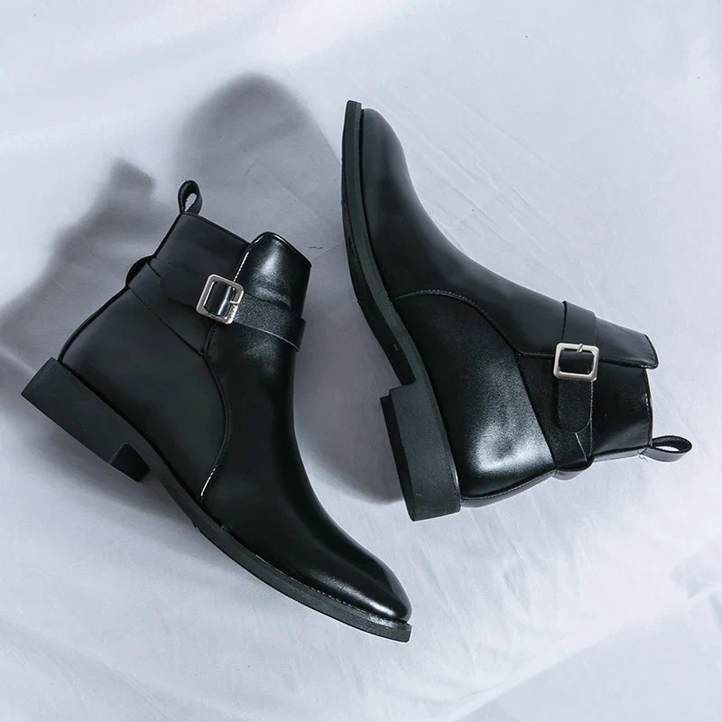 Elegantes botines de cuero
