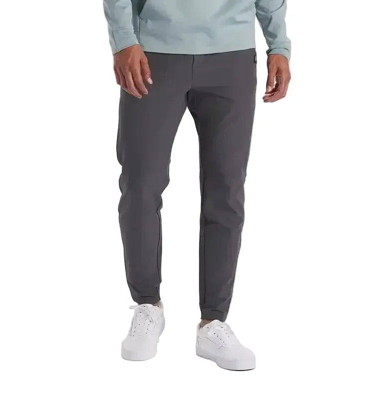 Pantalones elásticos elegantes