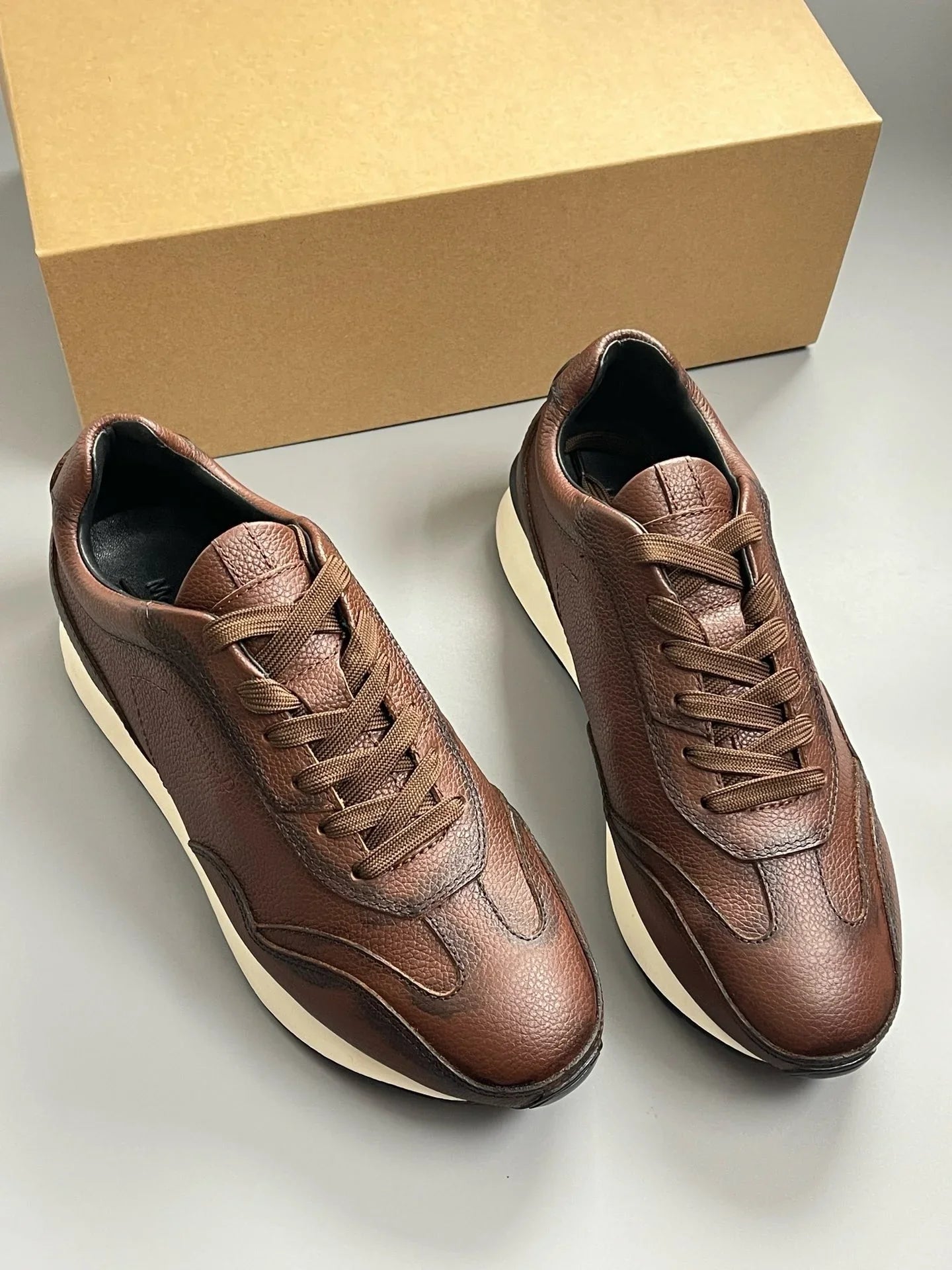 Zapatos de piel de primera calidad