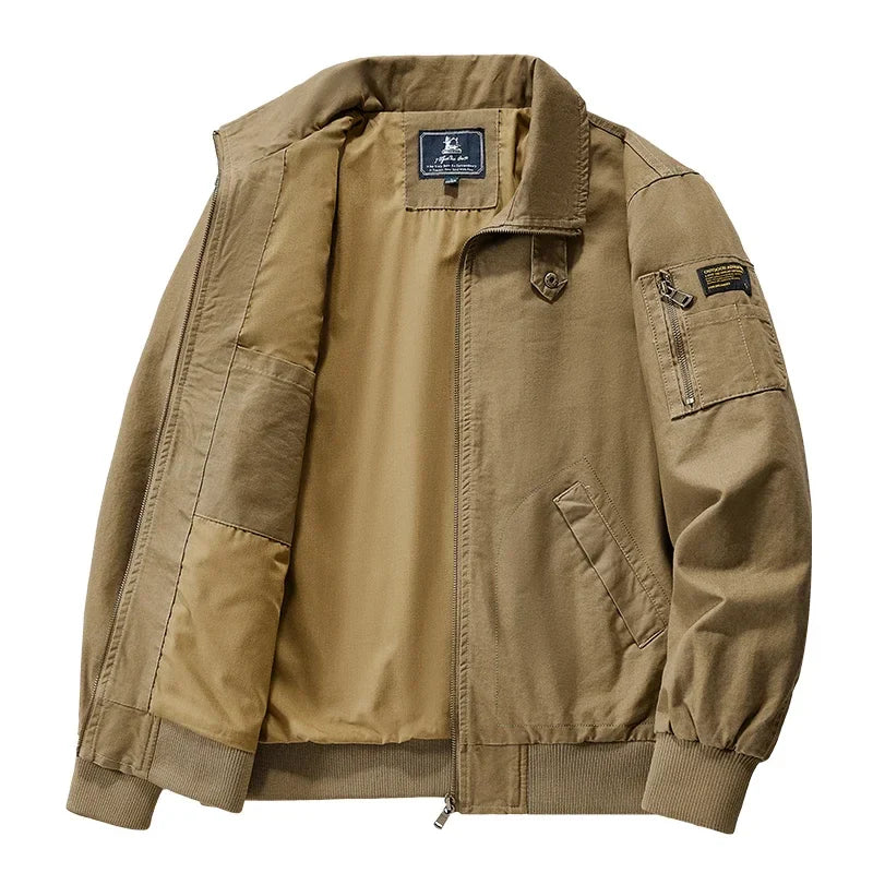 Elegante chaqueta cortavientos