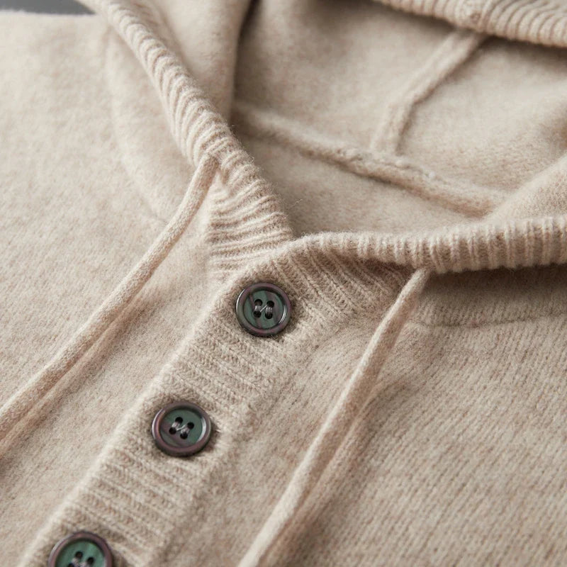 Elegante sudadera con capucha de lana merina