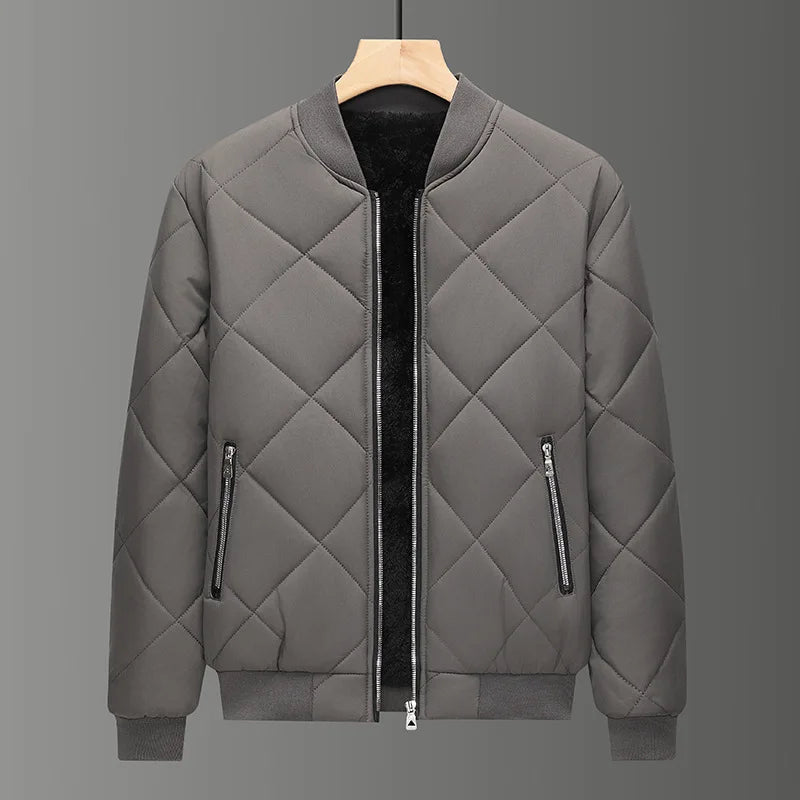 Elegante cazadora bomber