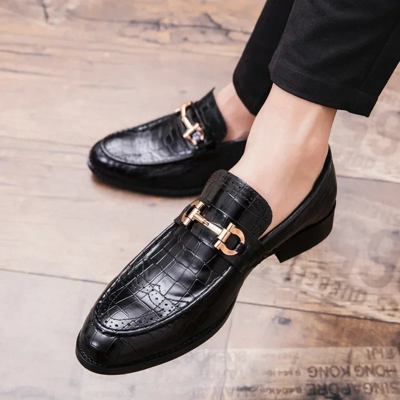 Mocasines de cuero con hebilla