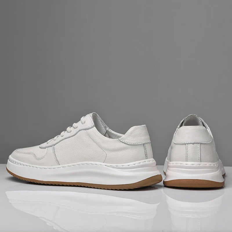 Cómodos zapatos de piel