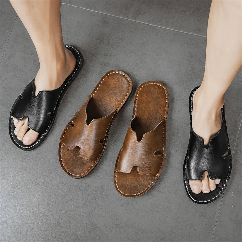 Elegantes sandalias de piel