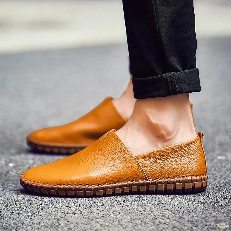 Elegantes mocasines transpirables de piel