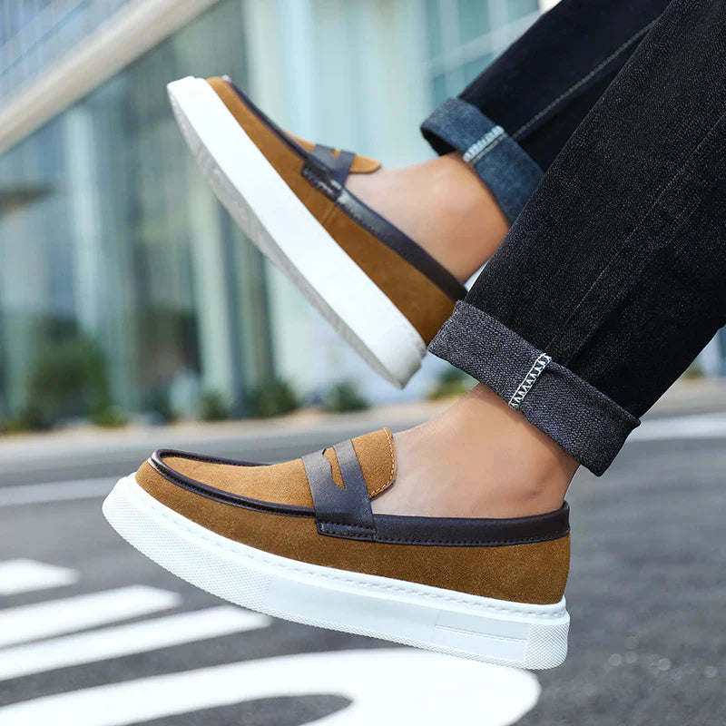 Zapatos sin cordones de ante
