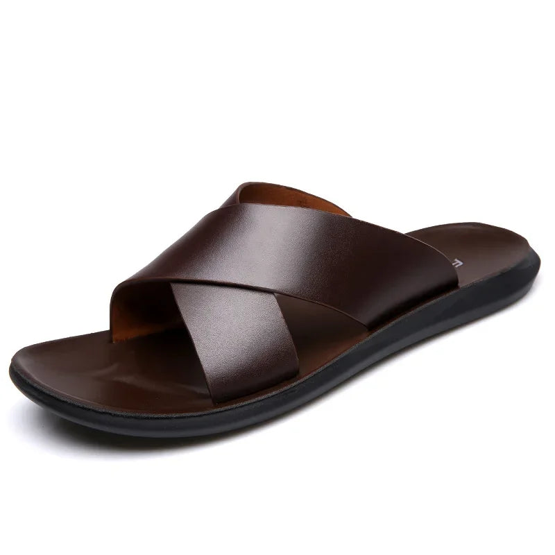 Elegantes sandalias de piel