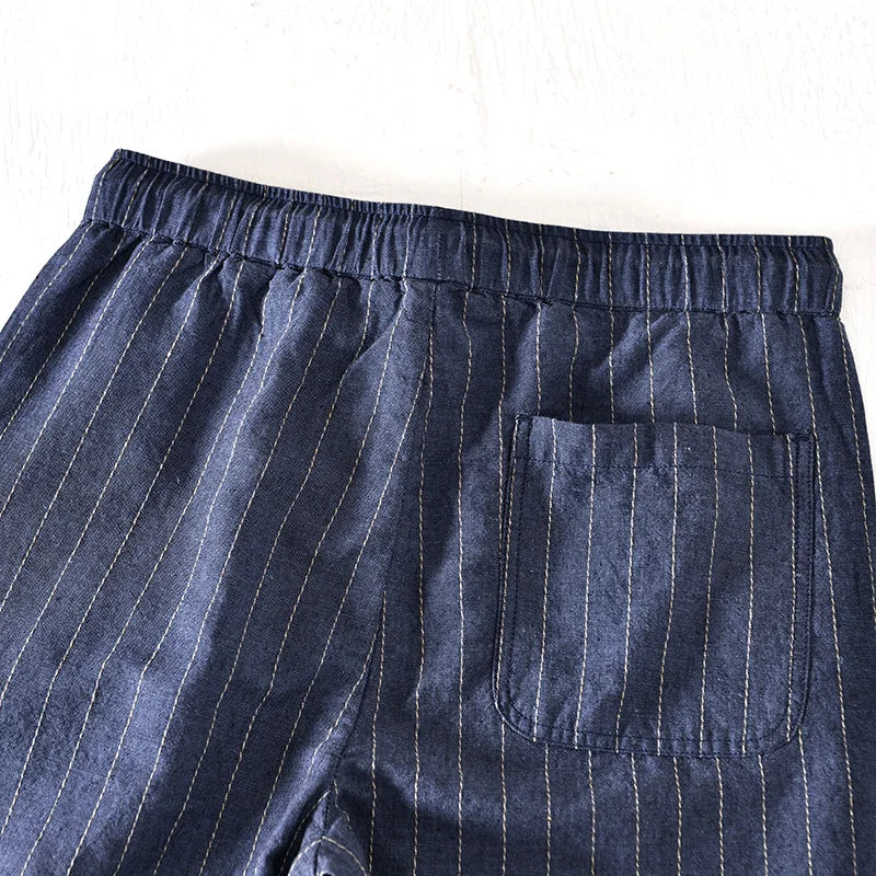 Elegantes pantalones cortos de lino