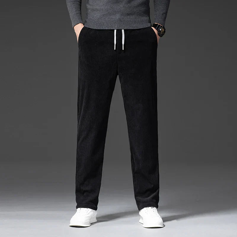 Elegantes pantalones de pana