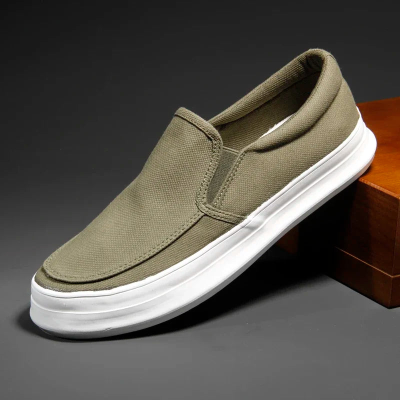 Elegantes zapatillas de lona
