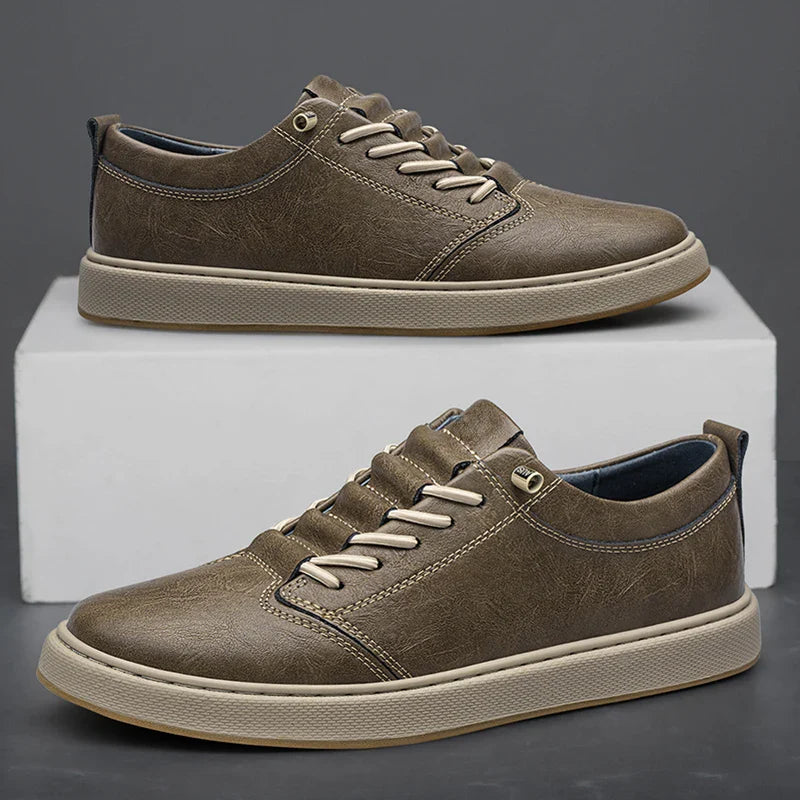 Elegantes zapatos de piel