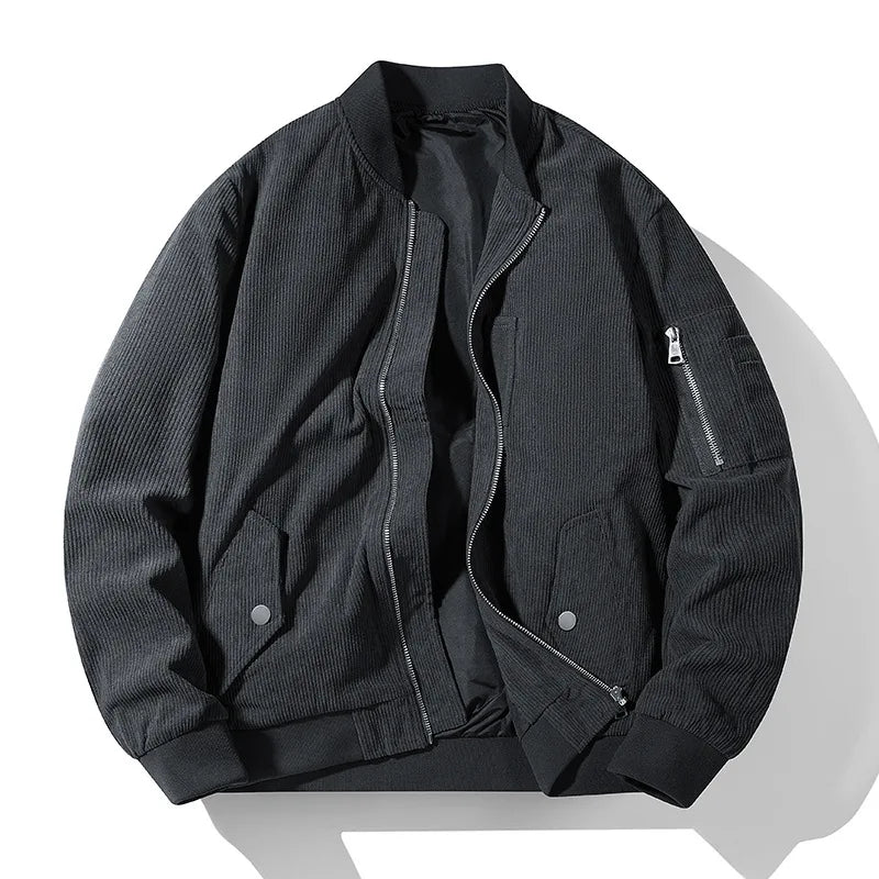 Elegante cazadora bomber