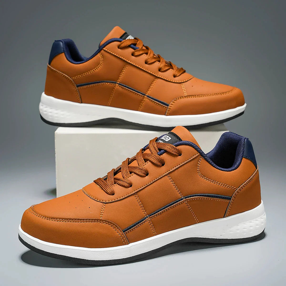 Elegantes zapatillas de piel