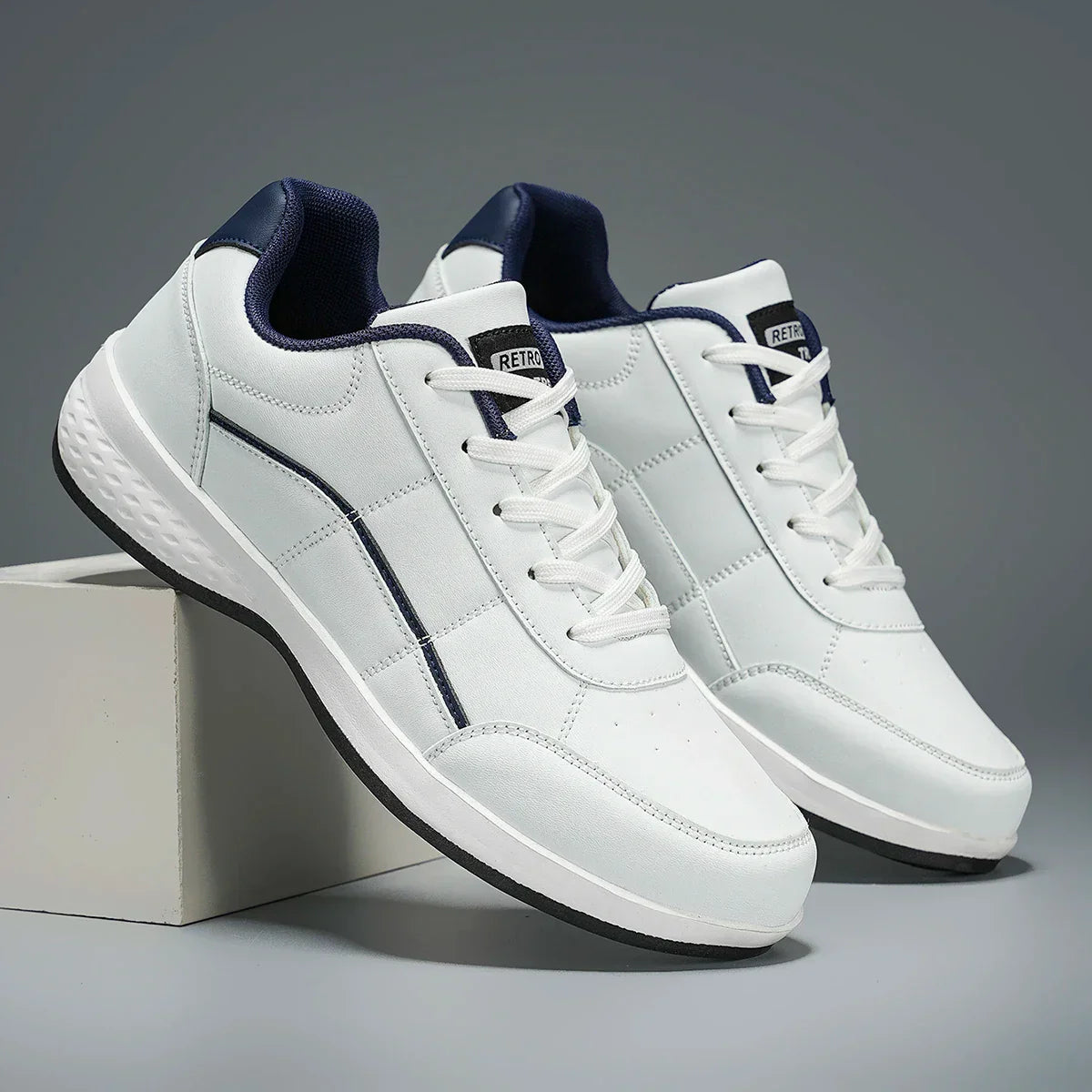 Elegantes zapatillas de piel