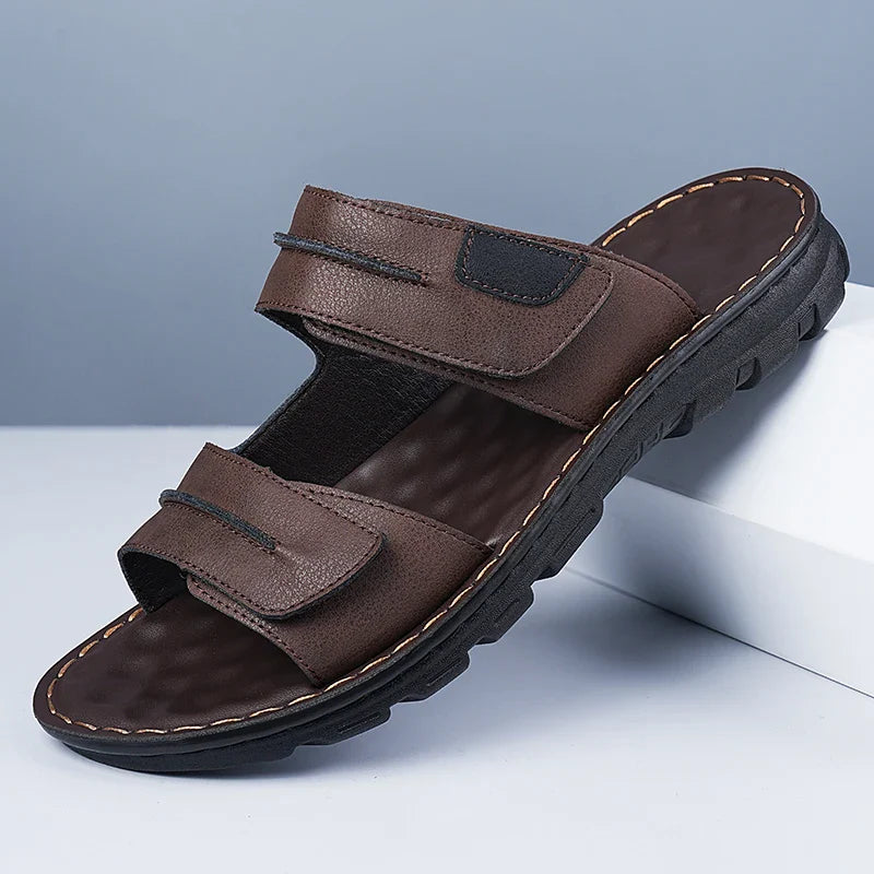 Sandalias elegantes de cuero para hombre