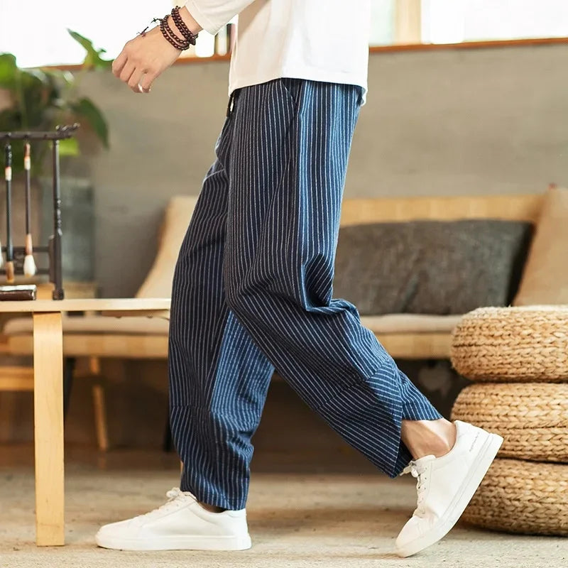 Pantalones elegantes de lino a rayas
