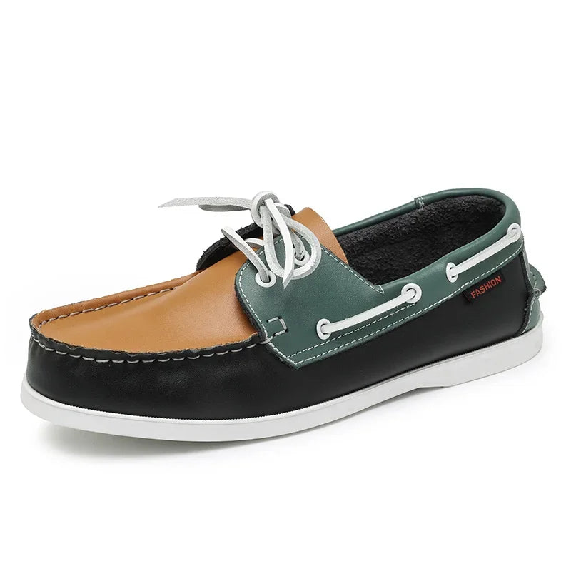 Mocasines náuticos elegantes de piel