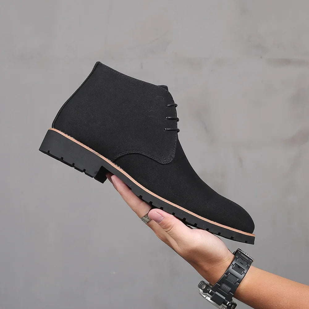 Elegantes botas de piel